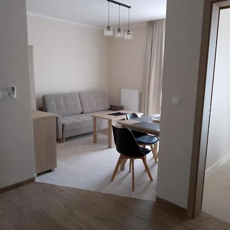 Eliasz أوسترونيه مورسكية